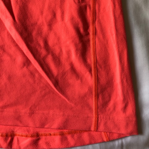 Lululemon scoop neck tank - Picture 9 of 15